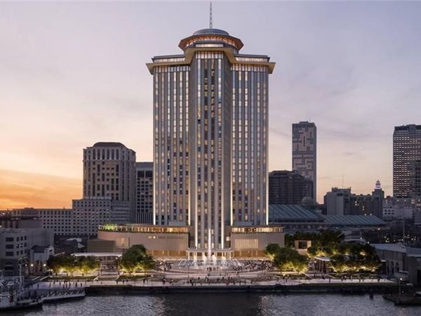 2 CANAL Street, Unit 2505, New Orleans, LA 70130