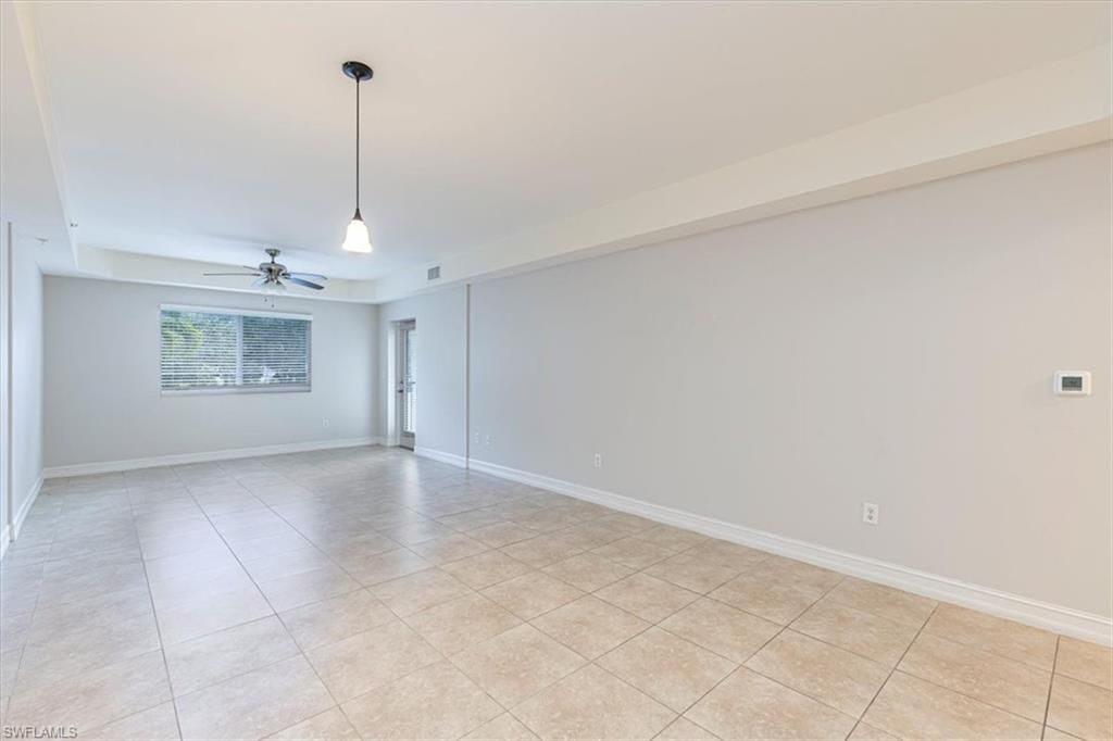 1100 Pine Ridge Rd, Naples, FL 34108 Photo