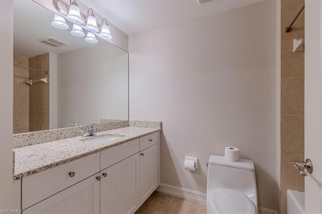 1100 Pine Ridge Rd, Naples, FL 34108 Photo