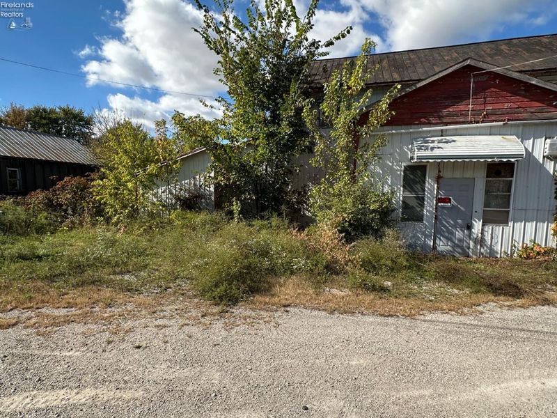 8700 S SR RT 4, Carrothers, OH 44807 Photo 2