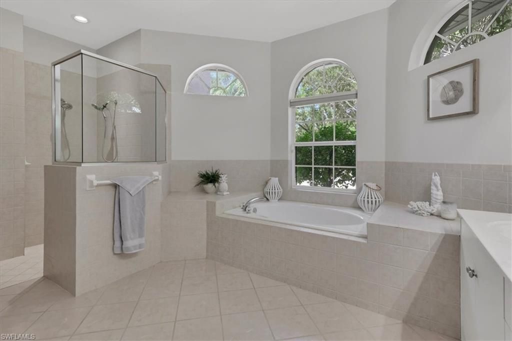 1140 10th Ave N, Naples, FL 34102 Photo