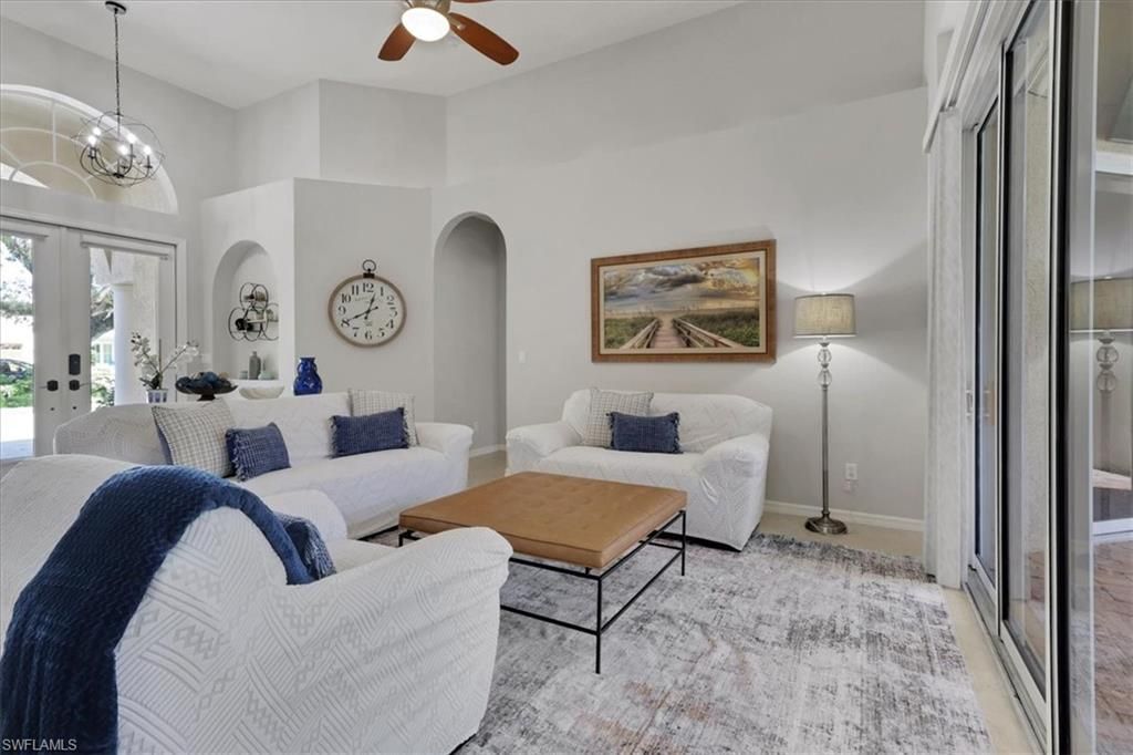 1140 10th Ave N, Naples, FL 34102 Photo