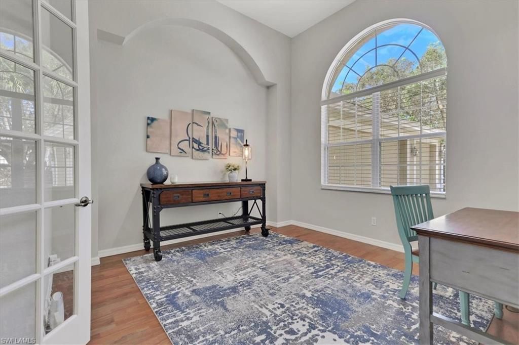 1140 10th Ave N, Naples, FL 34102 Photo