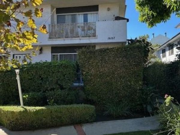 1607 Greenfield Avenue, Unit 4, West Los Angeles, CA 90025