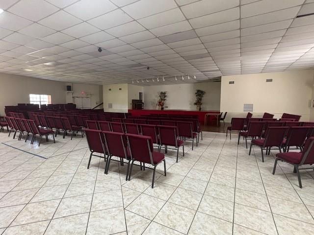 115 NE 202 Terrace, Unit M-21, Miami, FL 33179 Photo