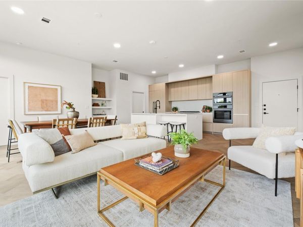 2209 S 1st ST, Unit 403, Austin, TX 78704