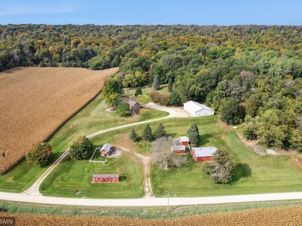 35319 63rd Avenue Way, Cannon Falls, MN 55009