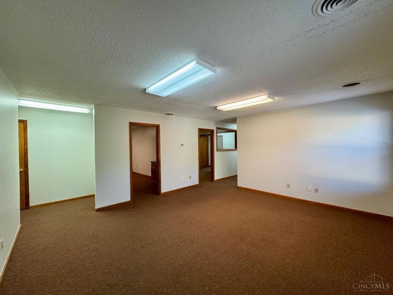 8859 Brookside Avenue, Unit 200, West Chester, OH 45069 Photo 10
