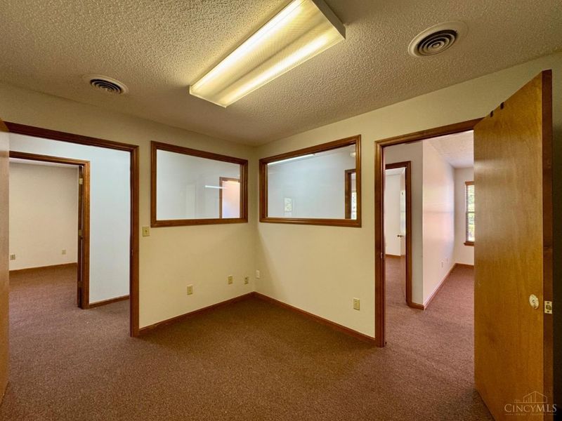 8859 Brookside Avenue, Unit 200, West Chester, OH 45069 Photo 12