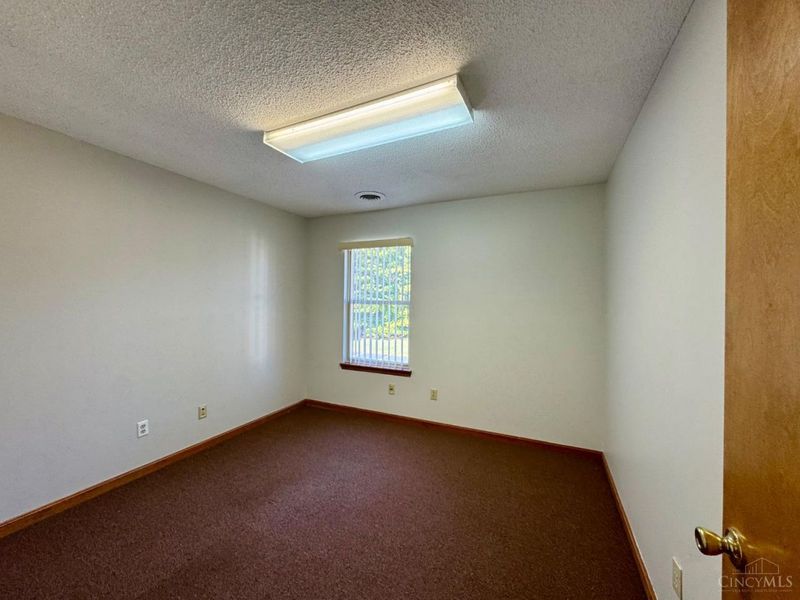 8859 Brookside Avenue, Unit 200, West Chester, OH 45069 Photo 14