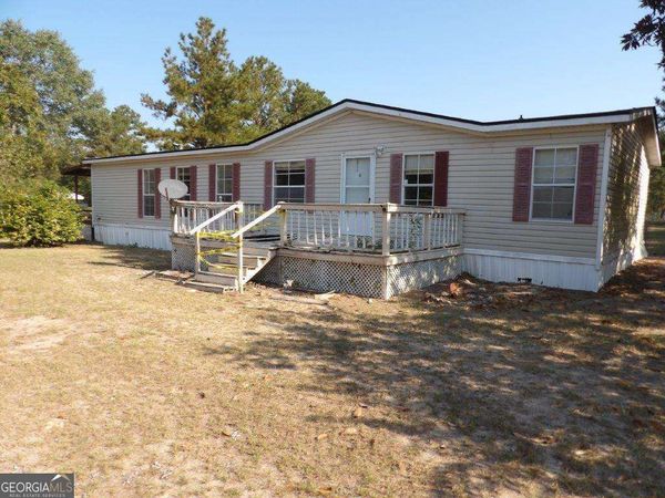 111 Sunnyside Drive, Box Springs, GA 31801