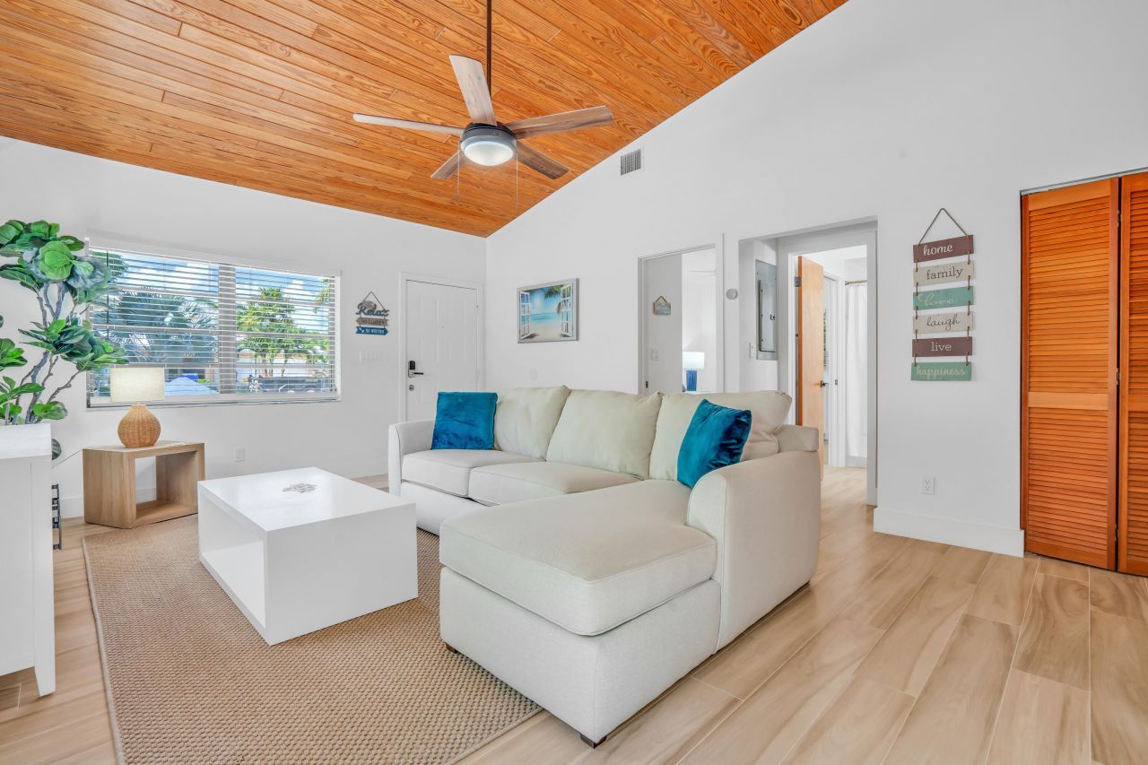 47 Bass Avenue, Key Largo, FL 33037 Photo