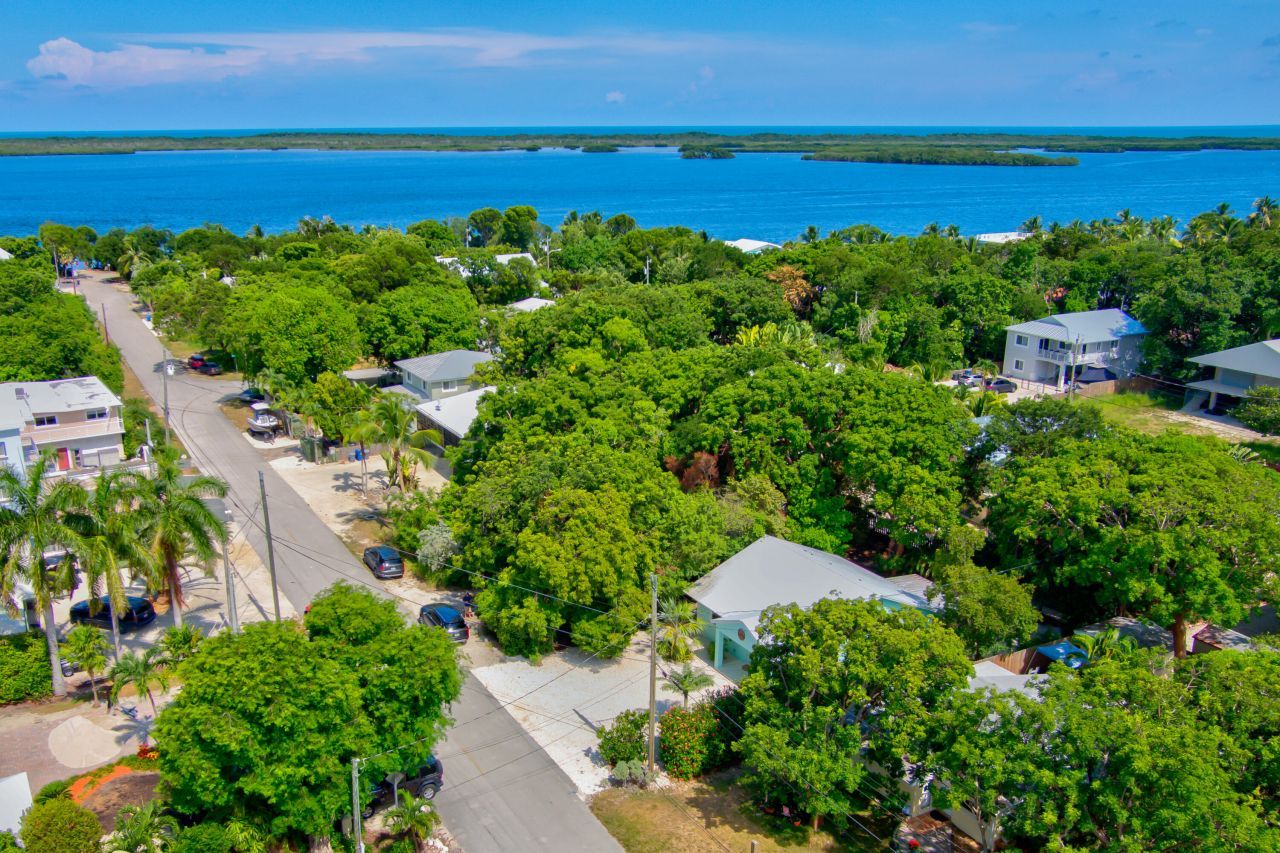 47 Bass Avenue, Key Largo, FL 33037 Photo
