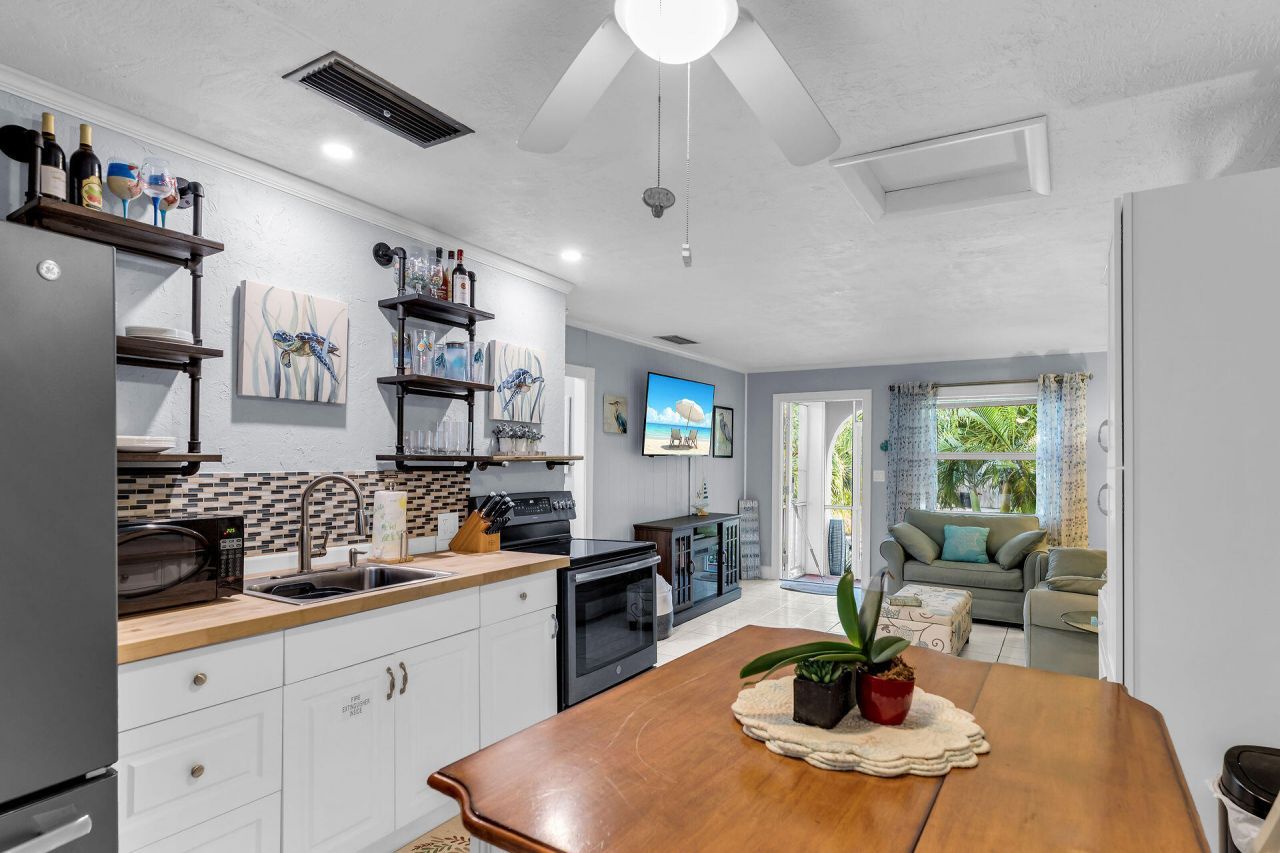 211 120th Street Gulf, Unit B, Marathon, FL 33050 Photo