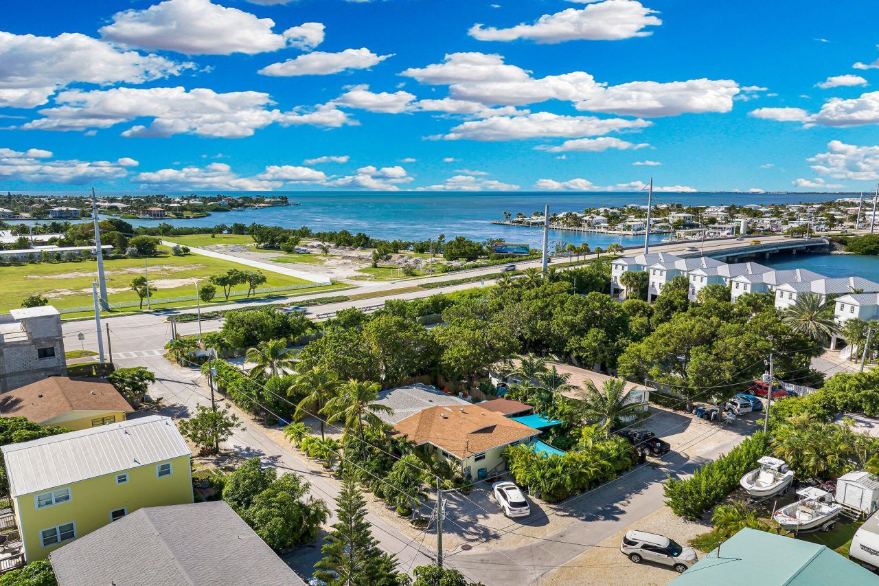 211 120th Street Gulf, Unit B, Marathon, FL 33050 Photo