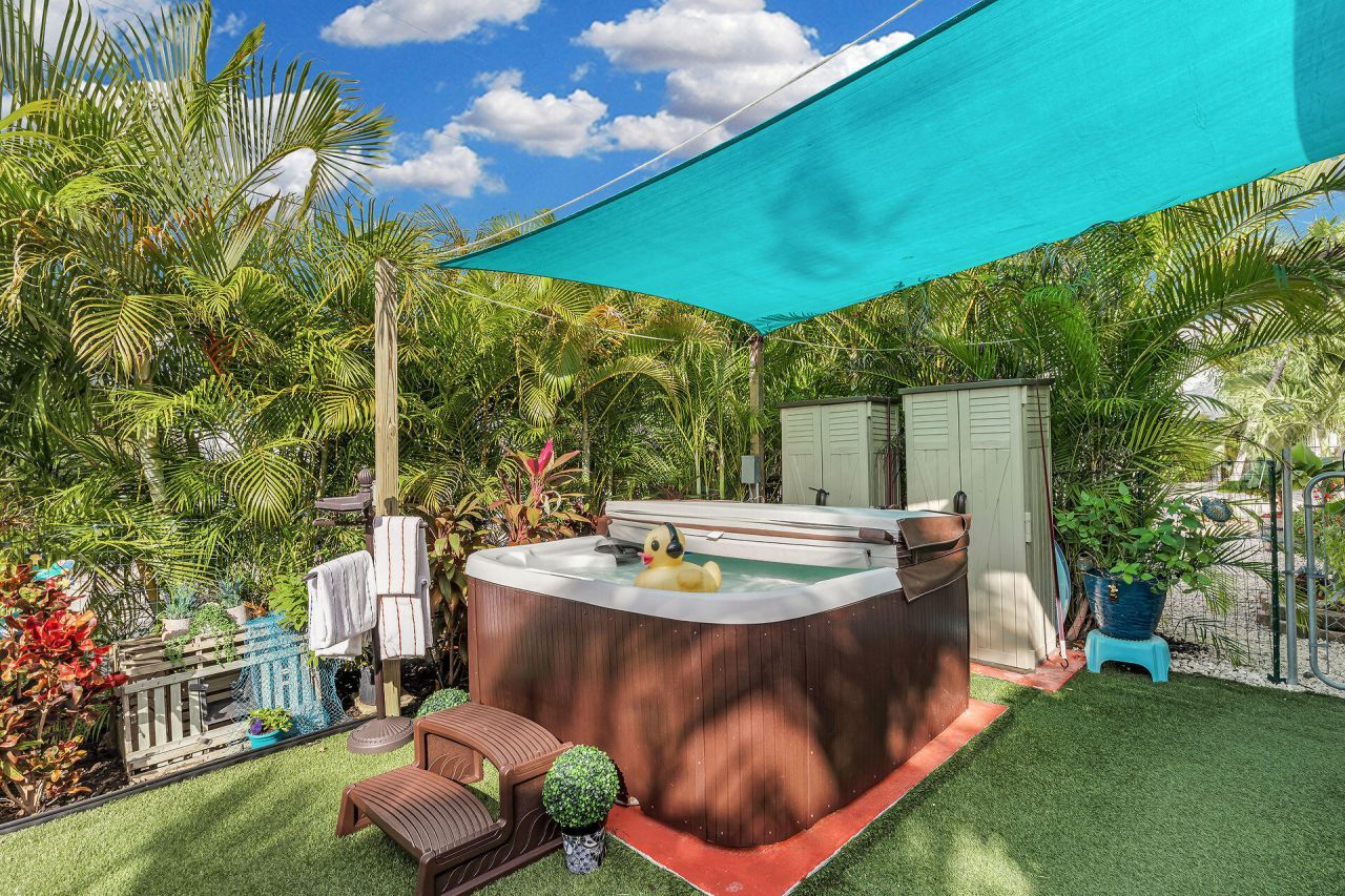 211 120th Street Gulf, Unit B, Marathon, FL 33050 Photo