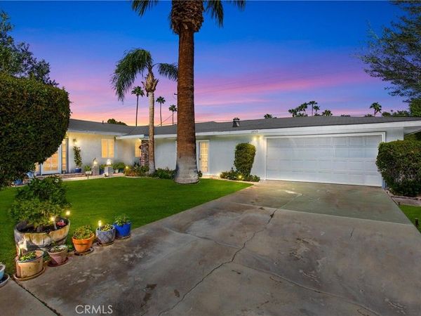 1450 Tamarisk Rd, Palm Springs, CA 92262