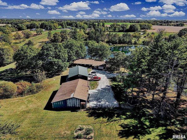 1196 160TH Street, Abingdon, IL 61410