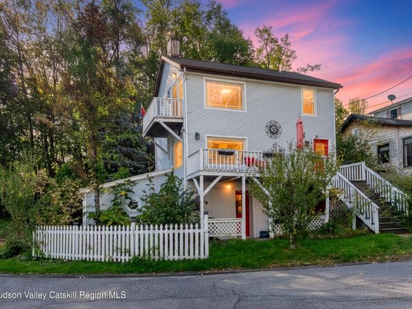 105 Canal Street, Port Ewen, NY 12466