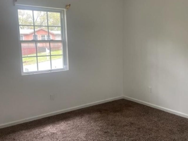 112 W Leslie Avenue, Woodlawn, OH 45215 Photo 4