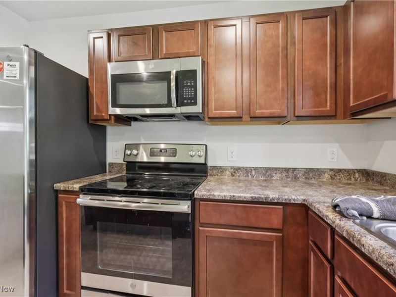 1350 Alpha Street NW, Massillon, OH 44647 Photo 4