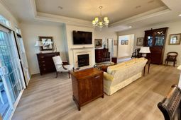 908 Corrado St. photo 4