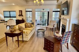 908 Corrado St. photo 4