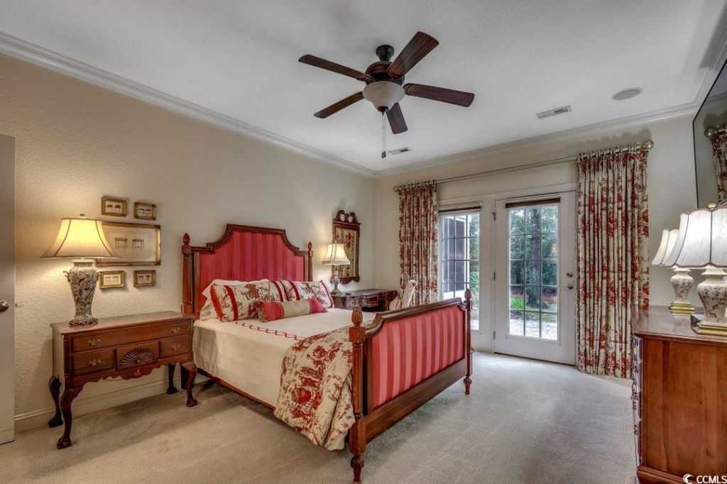 908 Corrado St. Photo 7