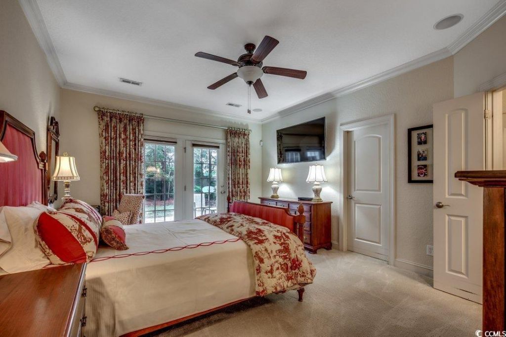 908 Corrado St. Photo 8