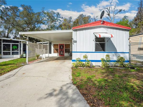 5015 SHIRLEY CIRCLE, ZEPHYRHILLS, FL 33542