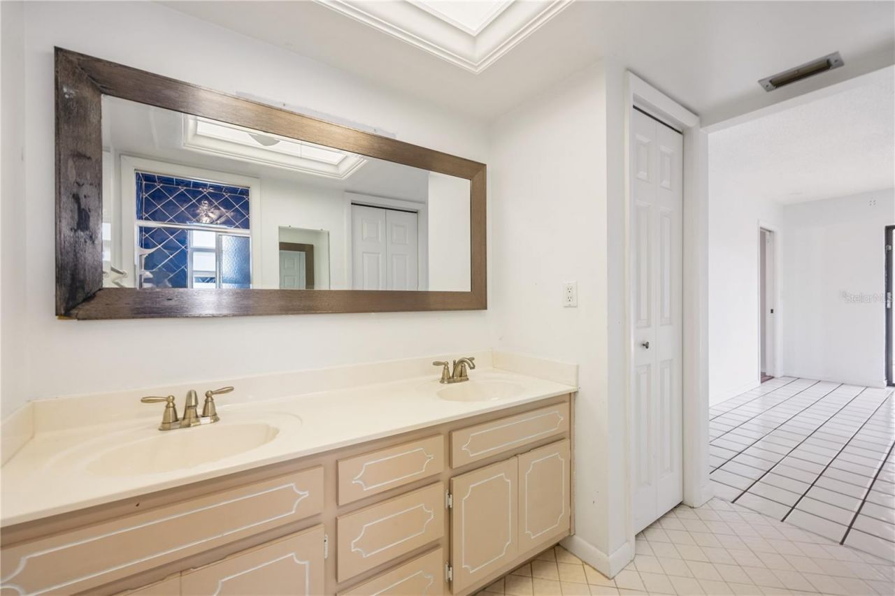 702 SE 36th Street, Cape Coral, FL 33904 Photo