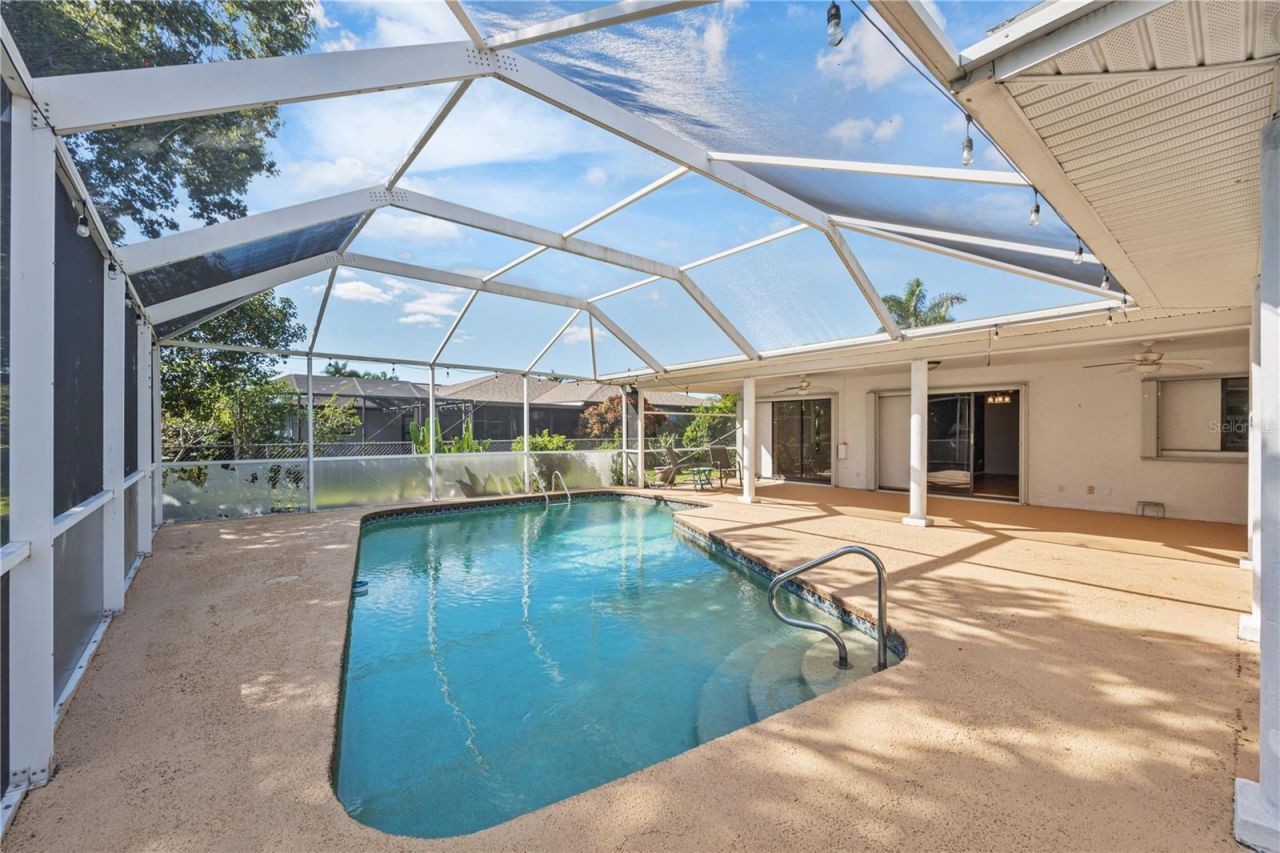 702 SE 36th Street, Cape Coral, FL 33904 Photo