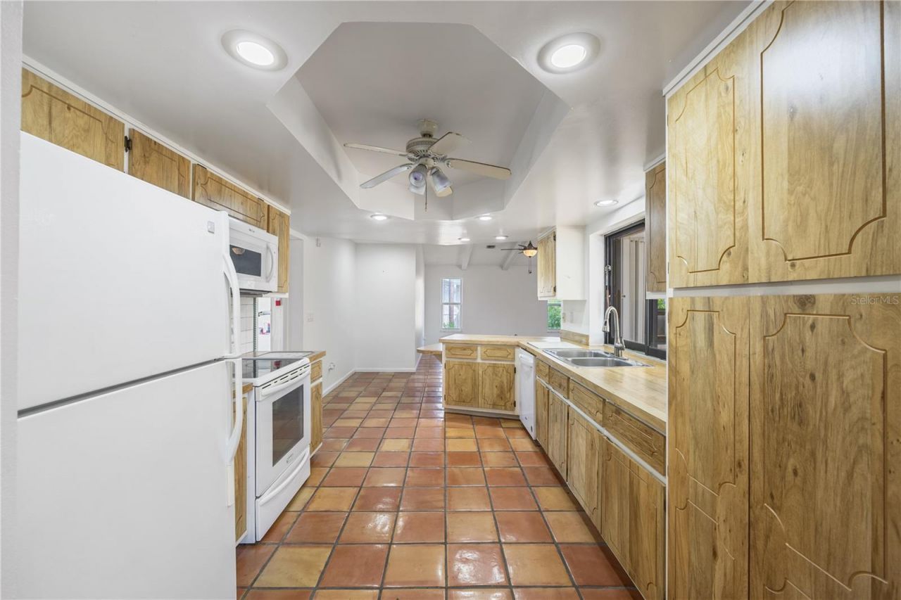 702 SE 36th Street, Cape Coral, FL 33904 Photo