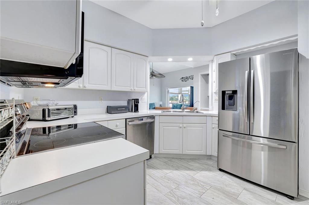 613 Windsor Sq, Unit 101, Naples, FL 34104 Photo