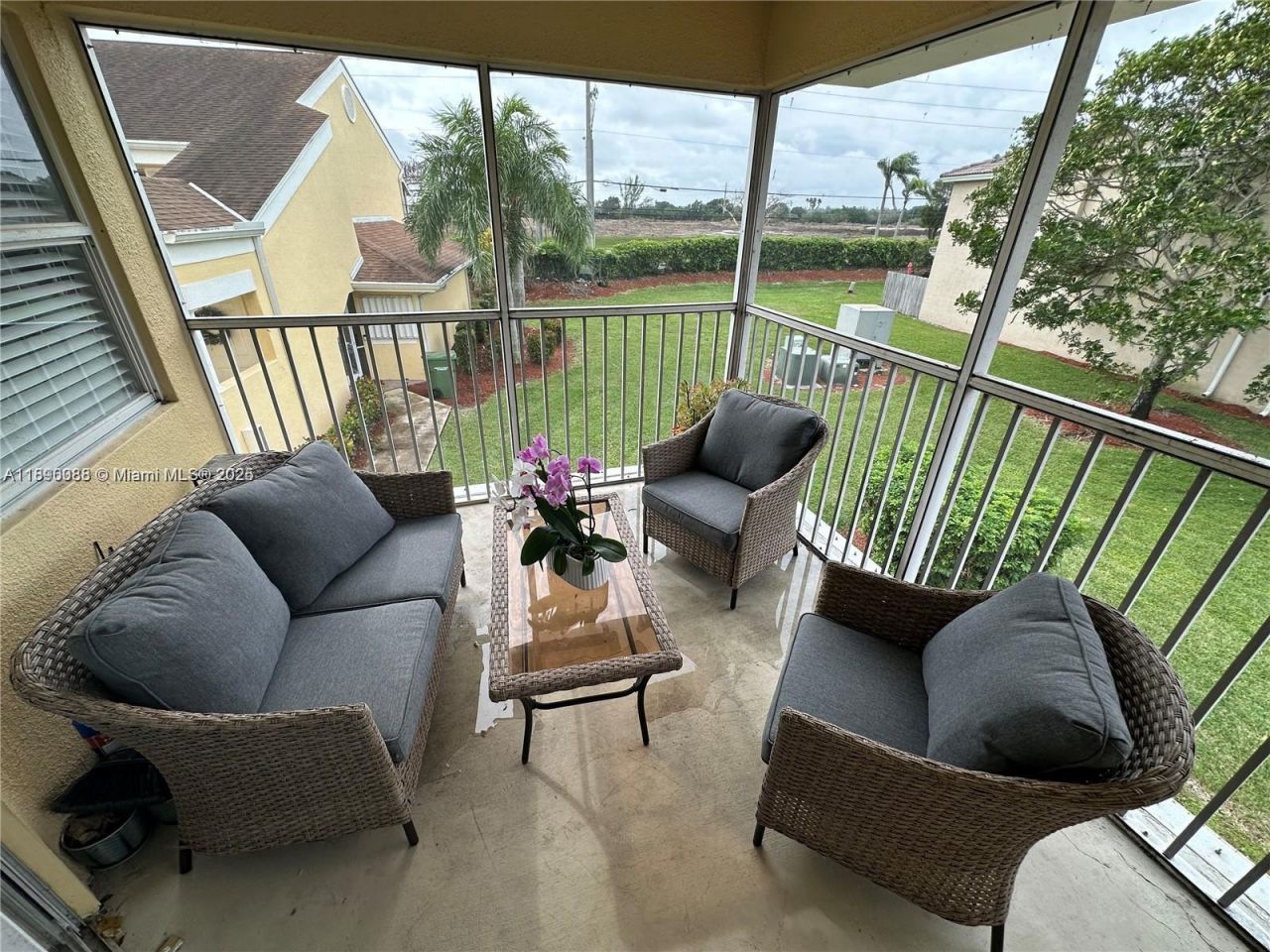 2278 SE 27th Dr, Unit 201-G, Homestead, FL 33035 Photo