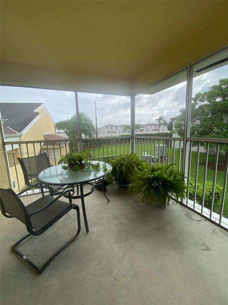 2278 SE 27th Dr, Unit 201-G, Homestead, FL 33035 Photo