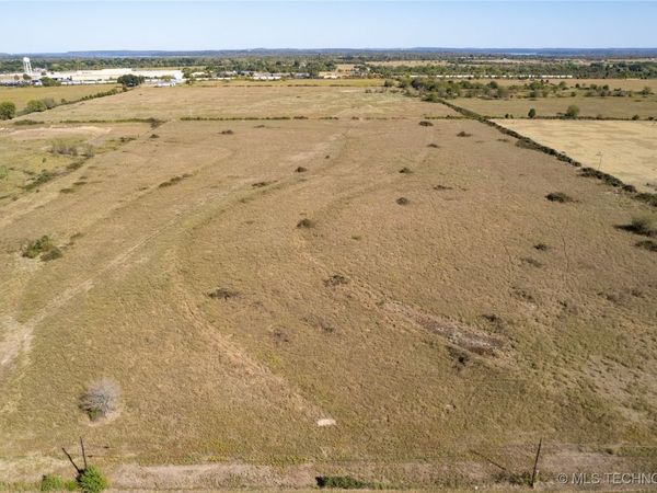 S 280 Road , Wagoner, OK 74467