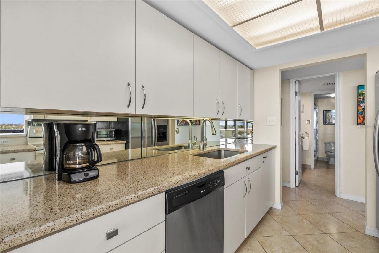 5400 Ocean Boulevard, Unit 9-4, Sarasota, FL 34242 Photo