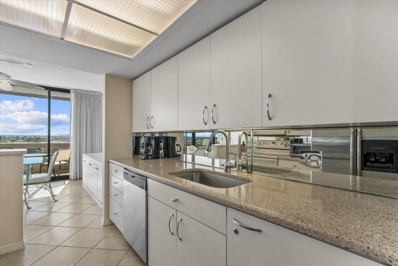 5400 Ocean Boulevard, Unit 9-4, Sarasota, FL 34242 Photo