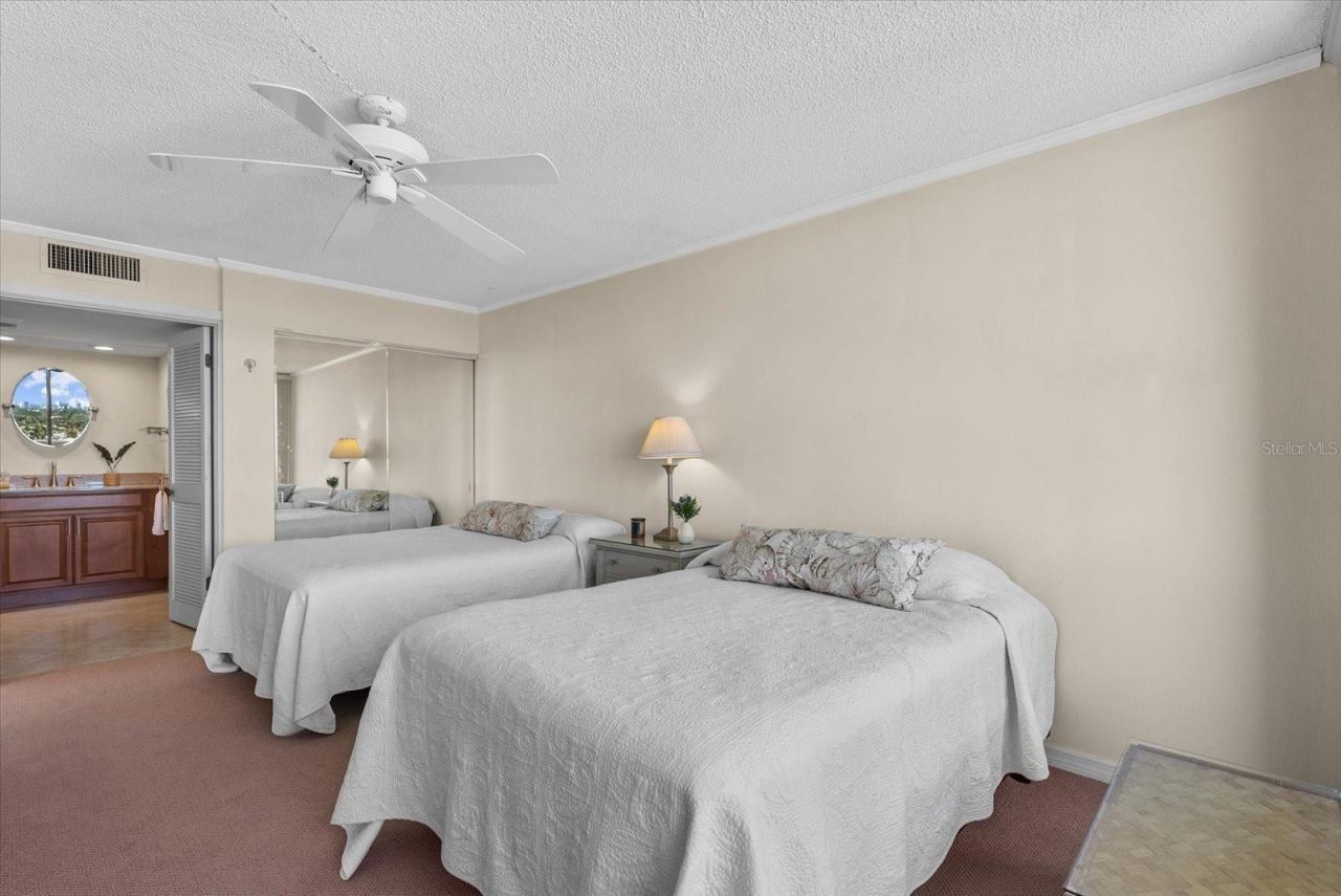 5400 Ocean Boulevard, Unit 9-4, Sarasota, FL 34242 Photo