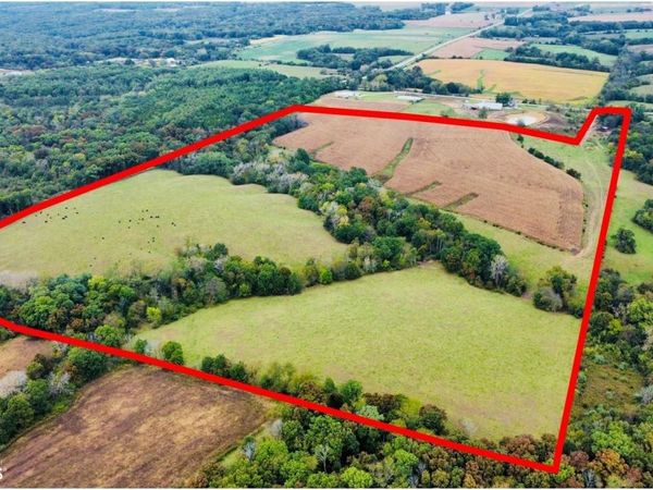 200 th Street, Farmington, IA 52626