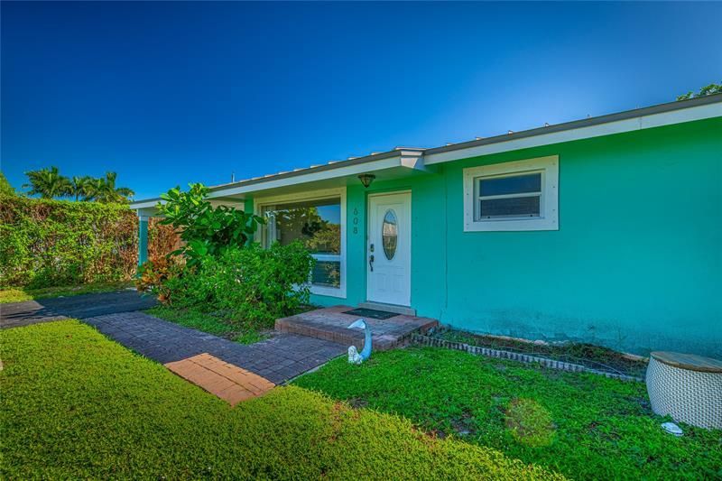 608 NE 24th Avenue, Pompano Beach, FL 33062 Photo