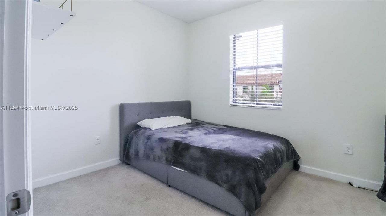 3364 W 90th St, Hialeah, FL 33018 Photo