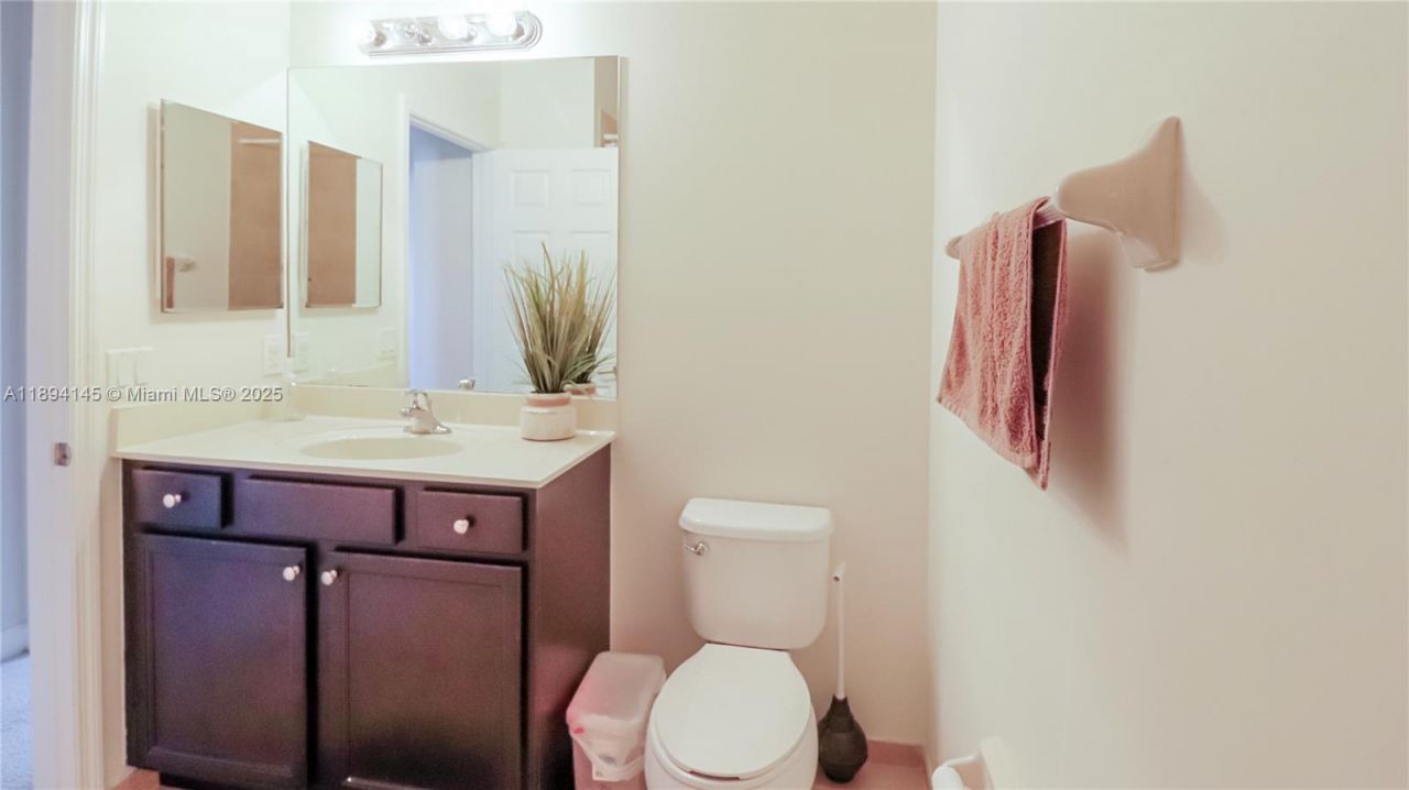 3364 W 90th St, Hialeah, FL 33018 Photo