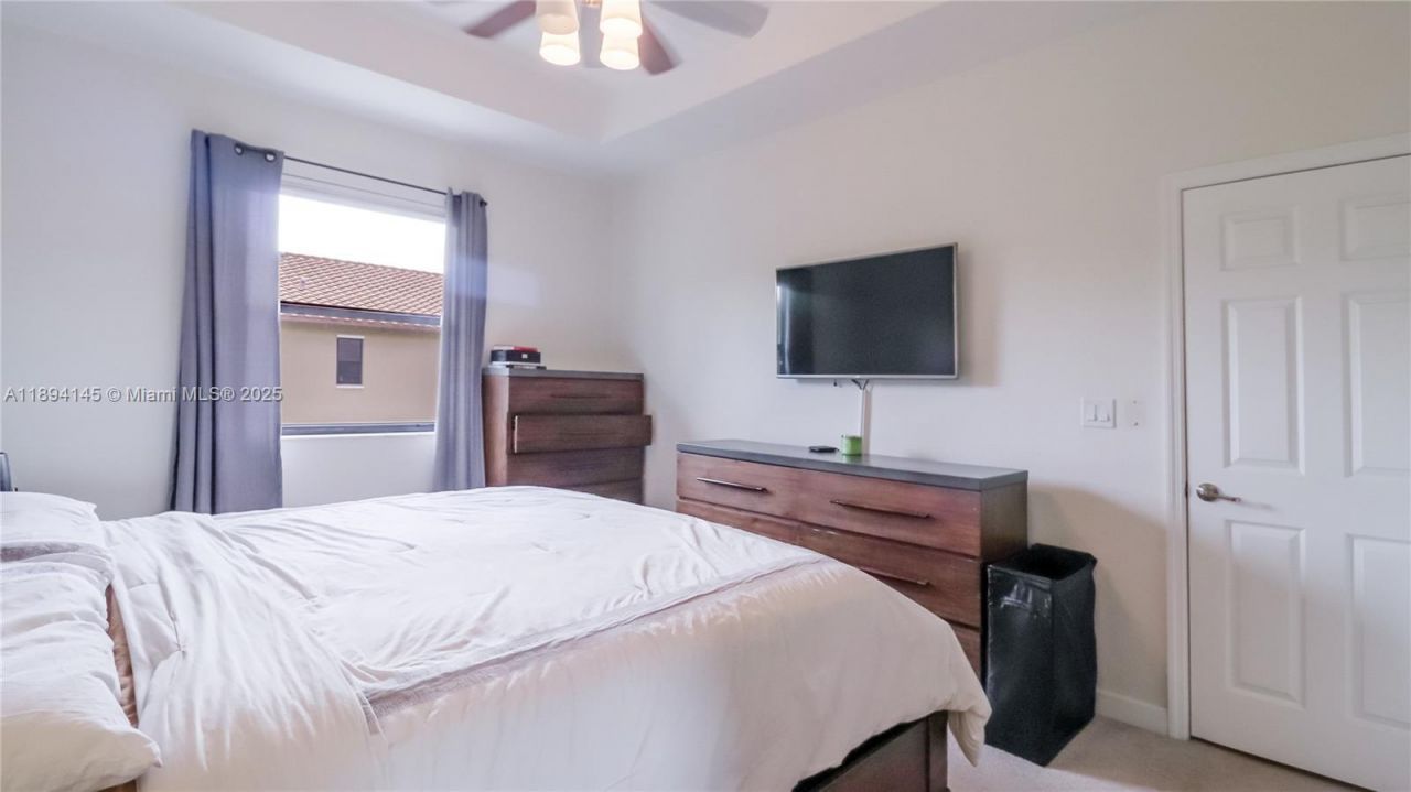 3364 W 90th St, Hialeah, FL 33018 Photo