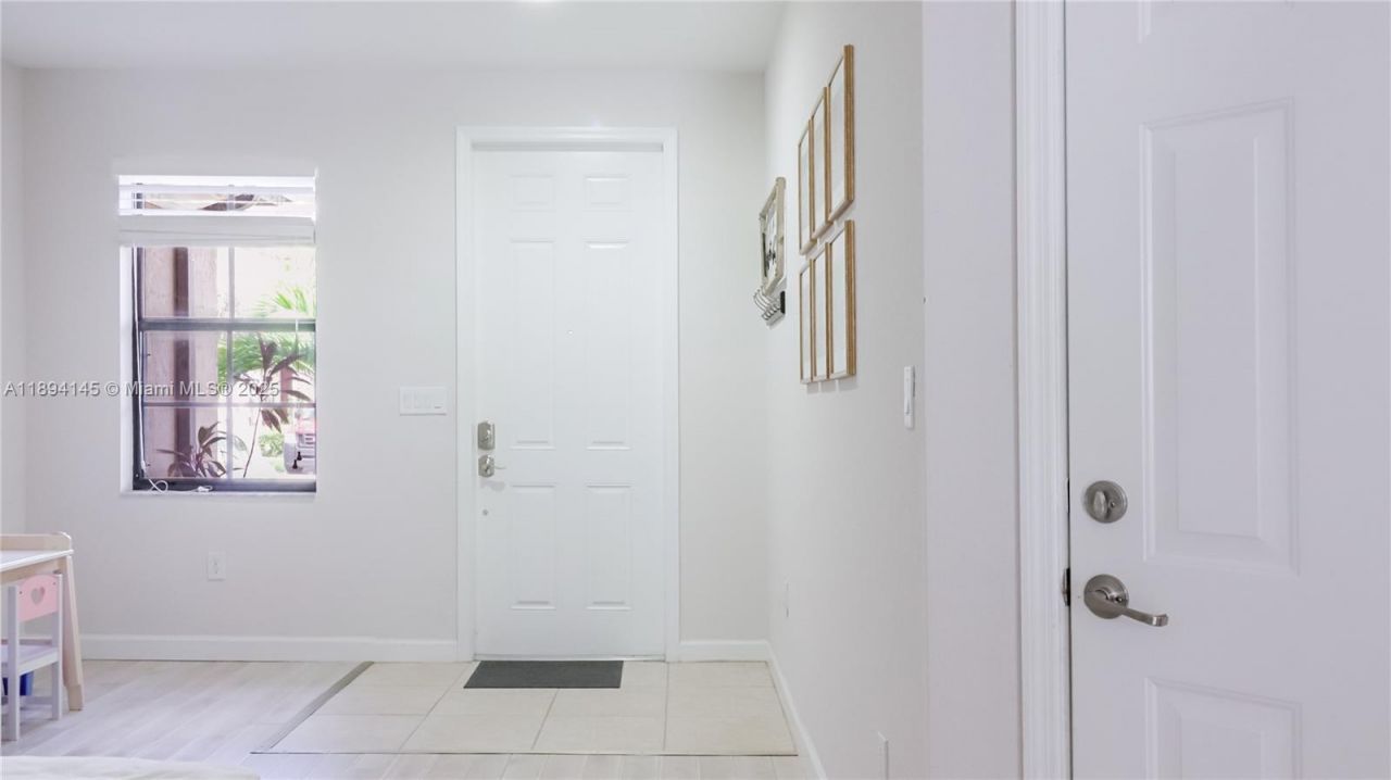 3364 W 90th St, Hialeah, FL 33018 Photo