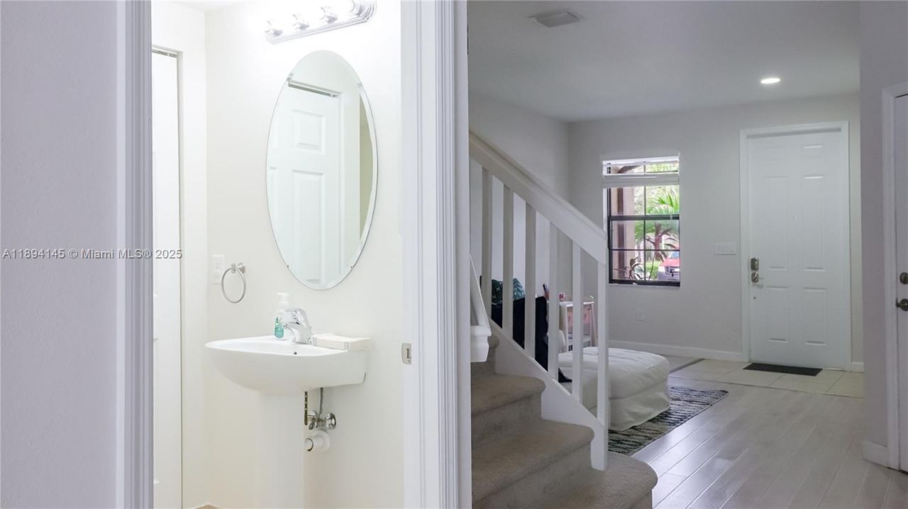 3364 W 90th St, Hialeah, FL 33018 Photo