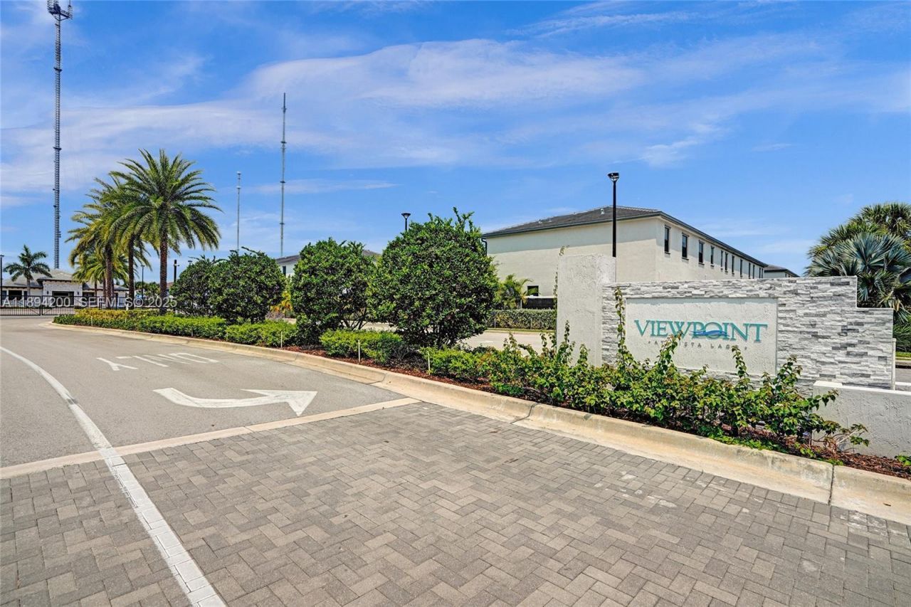 411 NW 204th St, Miami Gardens, FL 33169 Photo