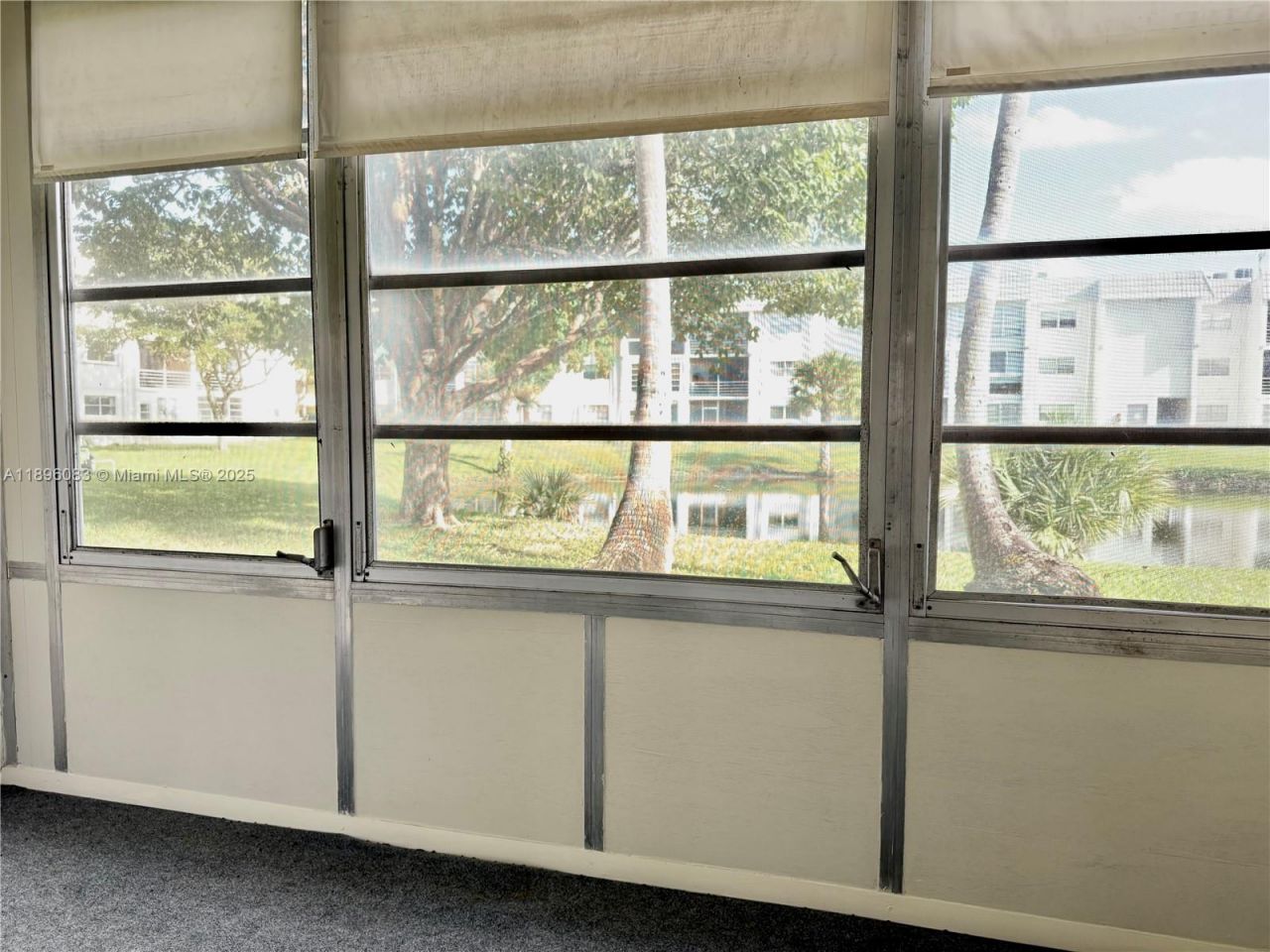 8450 Sunrise Lakes Blvd, Unit 111, Sunrise, FL 33322 Photo