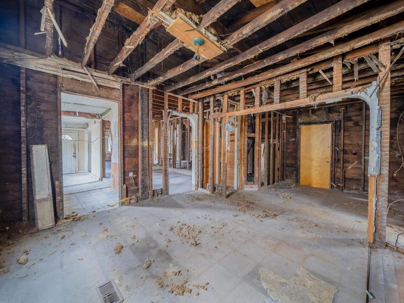 354 Bellefontaine Avenue, Marion, OH 43302 Photo 10